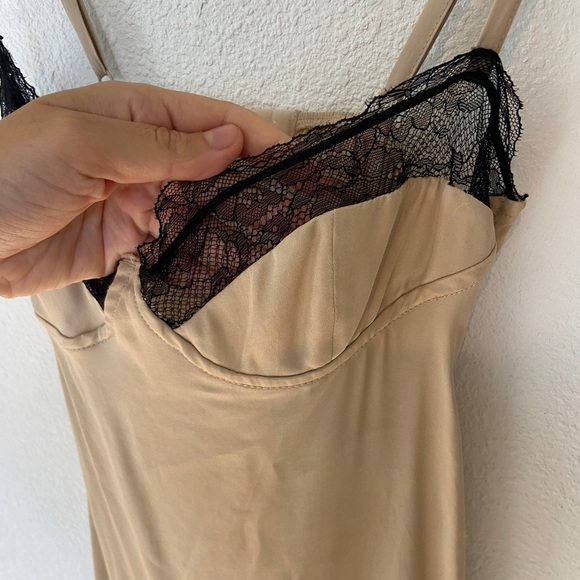 NA-KD Satin night cup dress lingerie - Picture 7 of 9